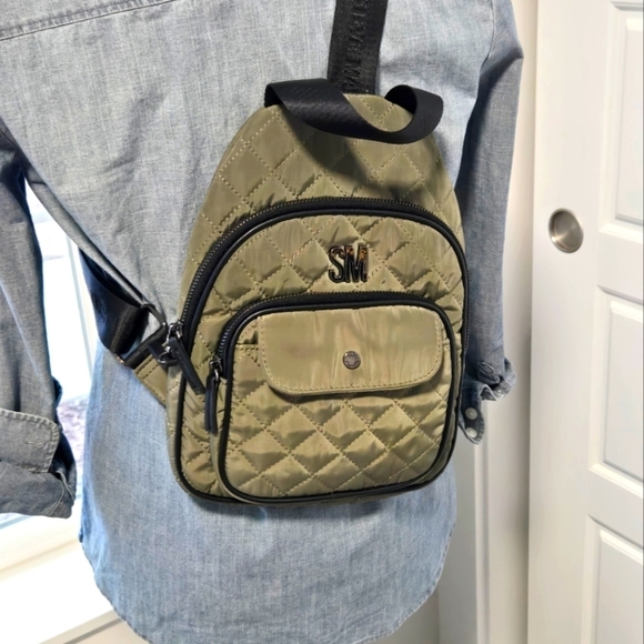 STEVE MADDEN BHOOK QUILTED SLING BAG BACK PACK SMALL OLIVE GREEN BLACK WOMEN - Picture 1 of 15